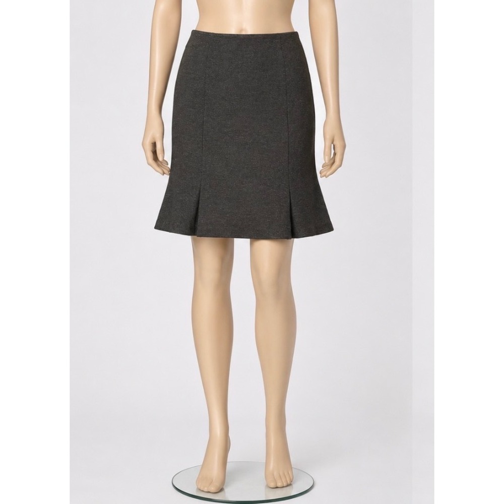DKNYC Charcoal Gray Knit Flounce Hem Pleated Skirt Womens Size Small Office Wear